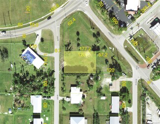 3214 Ash St, Punta Gorda, FL 33950