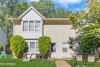 168 Stratford Place Unit 2, Lakewood, NJ 08701