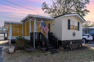 176 Burr Cir, Murrells Inlet, SC 29576