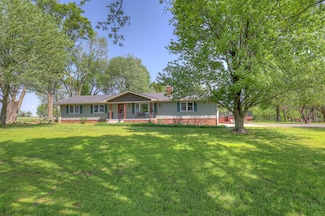 6631 County Lane 96, Carthage, MO 64836