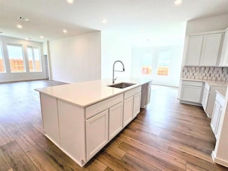 13313 Harbour Pointe Dr, League City, TX 77573