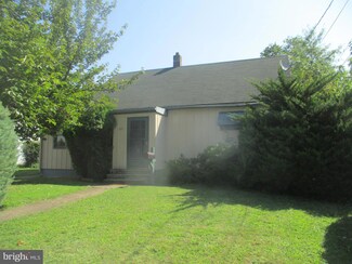 140 Patricia Ln, Runnemede, NJ 08078