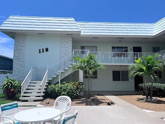 118 Yacht Club Dr Unit 7, North Palm Beach, FL 33408