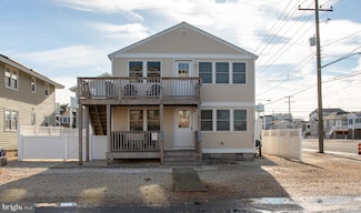 2 E 52nd St, Beach Haven, NJ 08008