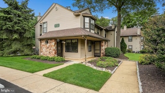 73 Basswood Ct Unit 73, Warrington, PA 18976