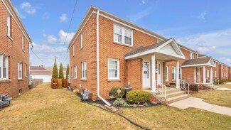 2734 N 11th St, Sheboygan, WI 53083