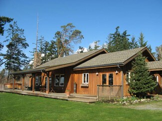 111 Cousins Rd, Lopez Island, WA 98261