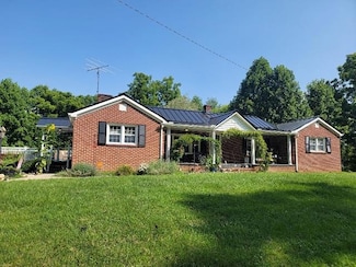 4010 Gambetta Rd, Galax, VA 24333