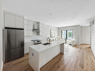 1 Marion St Unit 3, Cambridge, MA 02141