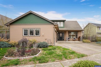 2361 Kokanee Way, Lebanon, OR 97355