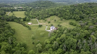 1036 Reed Hollow Rd, Readyville, TN 37149