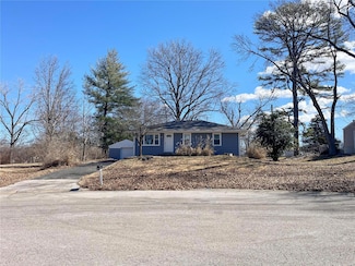 49 Devore Dr, Ellisville, MO 63011