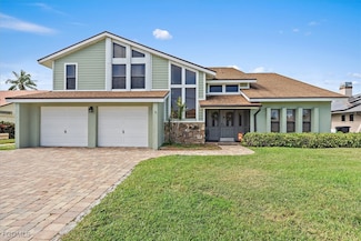 1008 SW 4th Place, Cape Coral, FL 33991