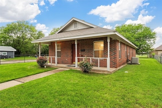 600 Calumet St, Waco, TX 76704