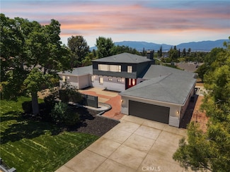 220 W Highland Ave, Redlands, CA 92373