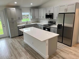 650 SE Karrigan Terrace, Port St. Lucie, FL 34983