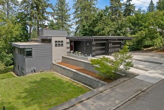 1525 E 20th Ave, Spokane, WA 99203