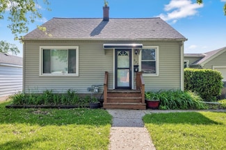 932 S 86th St, Milwaukee, WI 53214