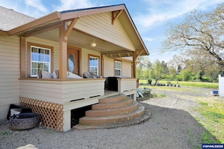 38591 Gilkey Rd, Scio, OR 97374