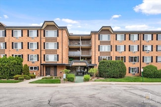 1227 S Old Wilke Rd Unit 201, Arlington Heights, IL 60005