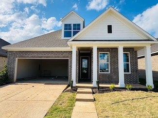 9948 Kemrock Dr S, Cordova, TN 38018