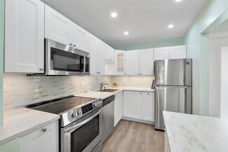 1951 NE 39th St Unit 156, Lighthouse Point, FL 33064