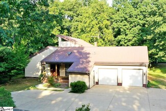 1542 Fifth Avenue Extension, Clinton, SC 29325