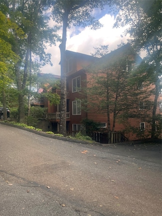 105 Toxaway Views Dr Unit 402, Lake Toxaway, NC 28747