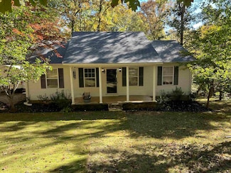 191 Crabtree Rd, Selmer, TN 38375