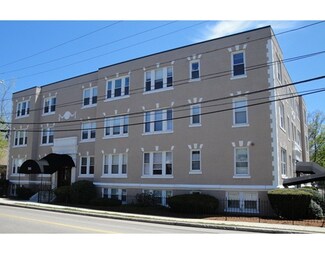 515 Pleasant St Unit 3-2, Melrose, MA 02176
