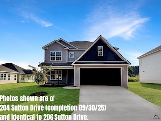 206 Sutton Dr, Perry, GA 31069