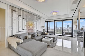 20335 W Country Club Dr Unit PH4, Aventura, FL 33180