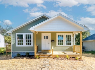 125 Elkhorn Dr, Frankfort, KY 40601