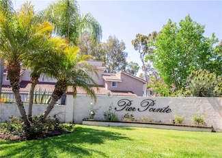 7445 Seastar Dr Unit 6, Huntington Beach, CA 92648