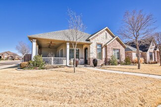 621 Calvin Dr, Wolfforth, TX 79382