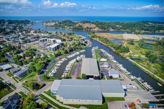 62 Wharfside Unit 62, Grand Haven, MI 49417
