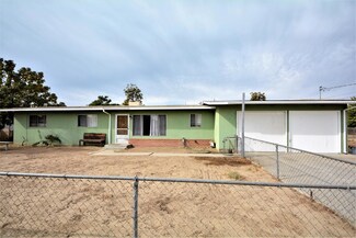 9661 S Shaft Ave, Selma, CA 93662