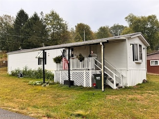 9 - 11 S Arch St, Dellroy, OH 44620