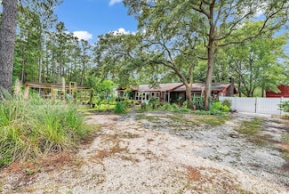 5114 County Road S-22-749, Murrells Inlet, SC 29576