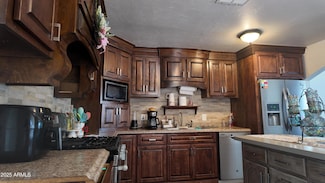 1926 E 8th St, Douglas, AZ 85607