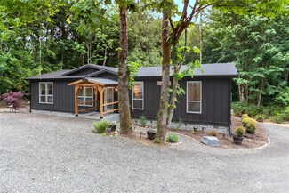 110 Walden Ln, Port Ludlow, WA 98365