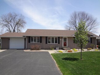523 Holly St, Monon, IN 47959
