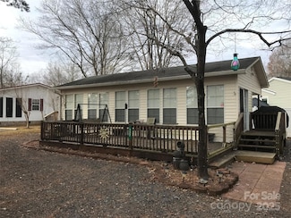 135 Indian Harbor Trail Unit E16/17, Mount Gilead, NC 27306