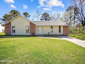 1020 Massey Rd, Jacksonville, NC 28546