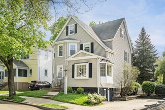 19 Wildwood Ave, Newtonville, MA 02460