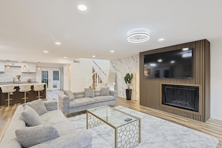 4939 Thunder Rd, Dallas, TX 75244
