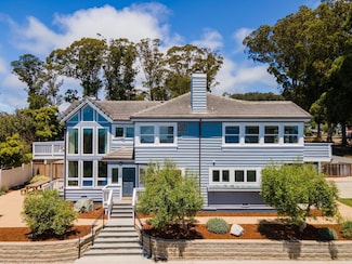 139 Santa Anna St, El Granada, CA 94018