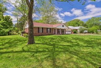 184 W Paul Ave, Mountain Home, AR 72653