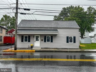 202 W Donegal St, Mount Joy, PA 17552