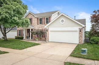 1404 Summerpoint Ln, Fenton, MO 63026